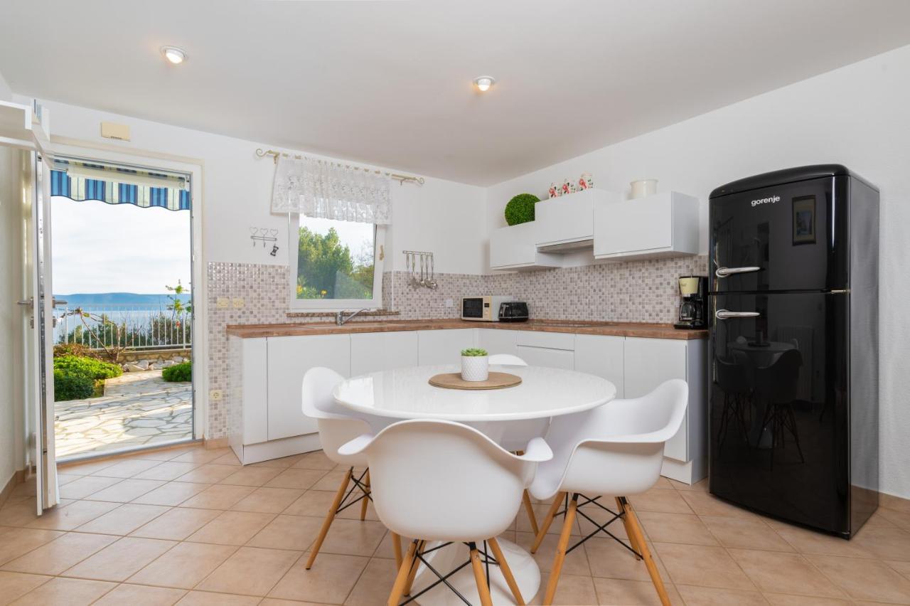 Apartment Bella Vista - *
